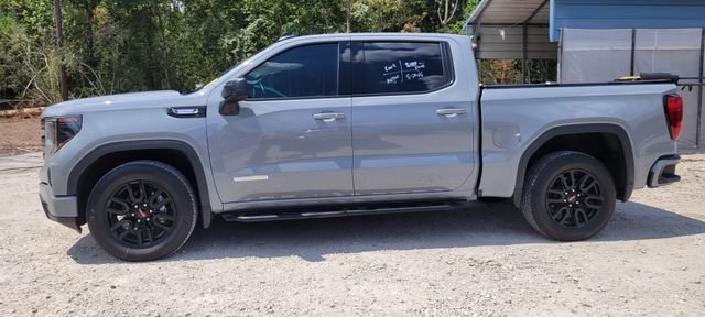 Used 2024 Gray GMC Elevation image 4