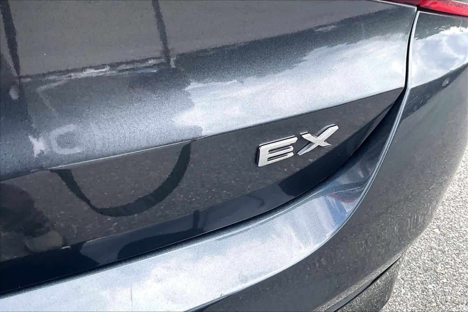 Used 2021 Gravity Gray Kia EX image 10