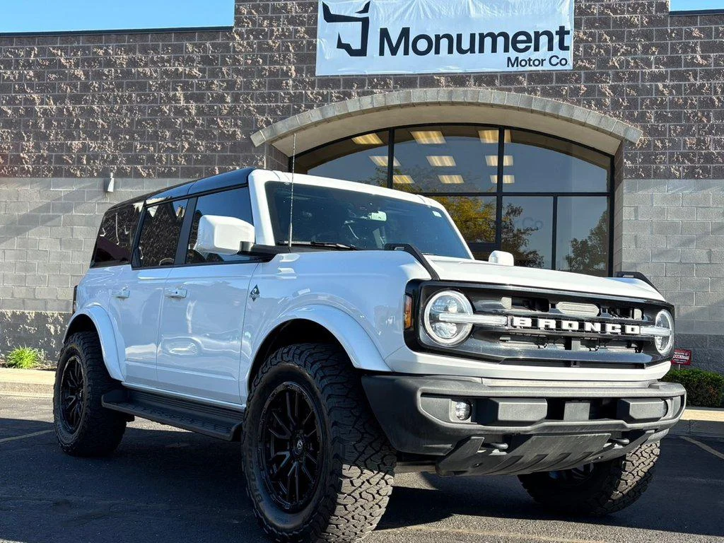2025 Ford Bronco Outer Banks 4x4's photo