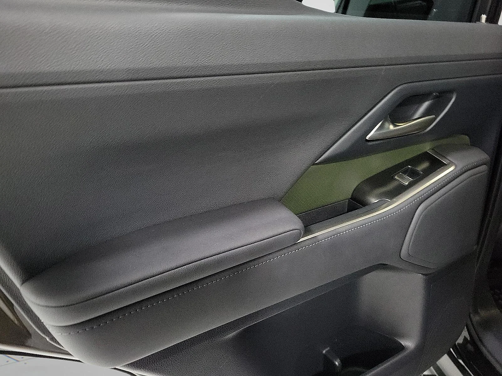 Used 2024 Black Lexus  image 9