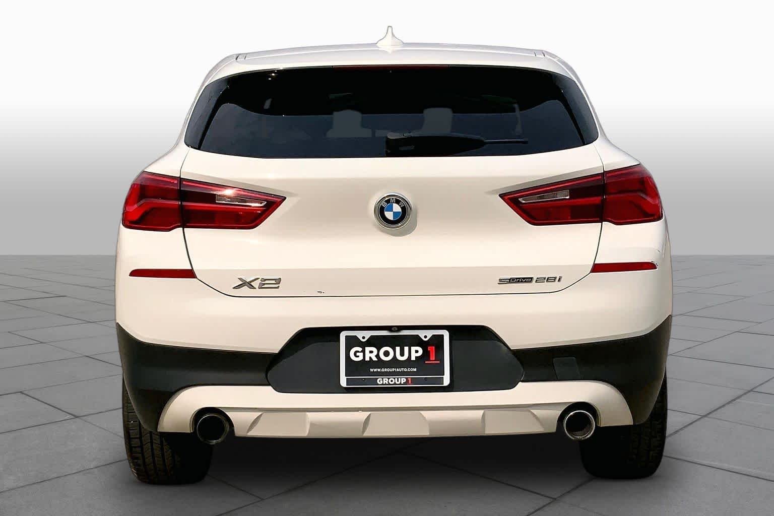 Used 2018 Alpine White BMW sDrive28i image 5