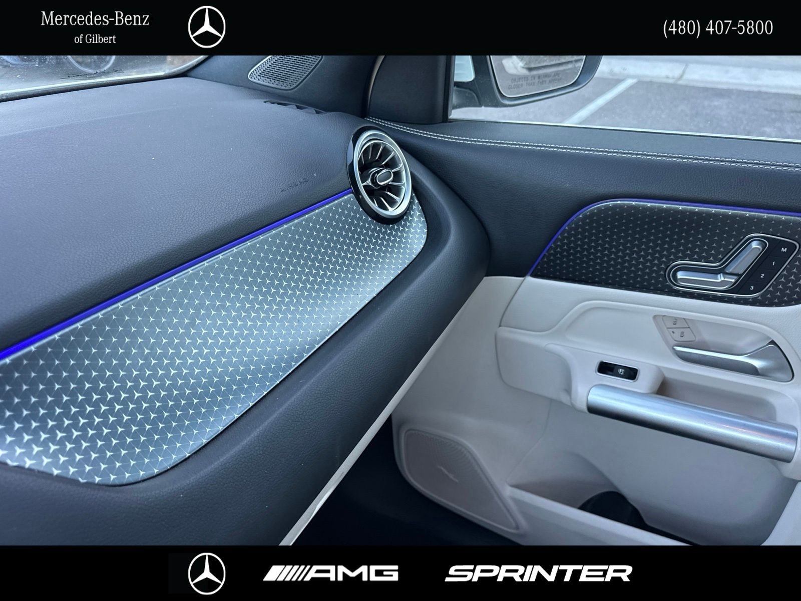 Certified Used 2025  Mercedes-Benz GLA 250 image 24