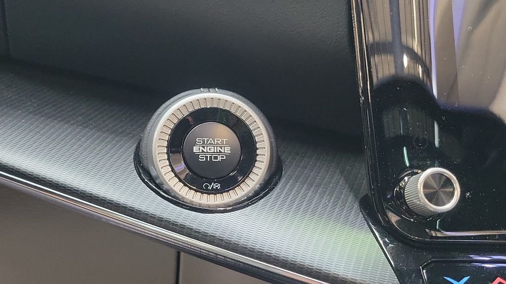New 2026 Steel Blue Exterior Paint Jeep Summit Obsidian image 25