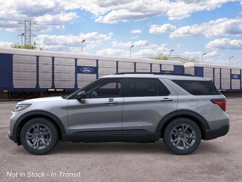 New 2026 Carbonized Gray Metallic Ford Active image 3