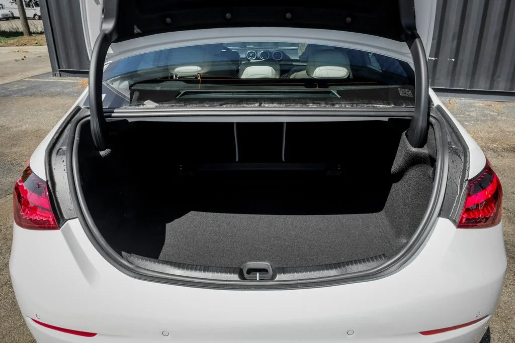 New 2026 Polar White Mercedes-Benz C 300 image 10