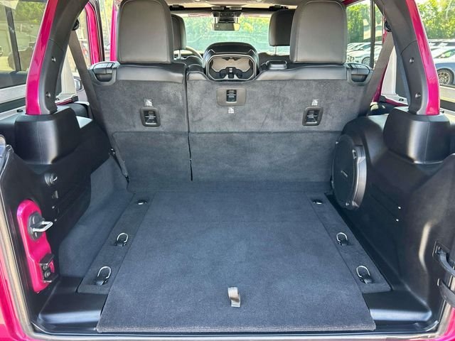 Certified Used 2024  Jeep Rubicon X image 12