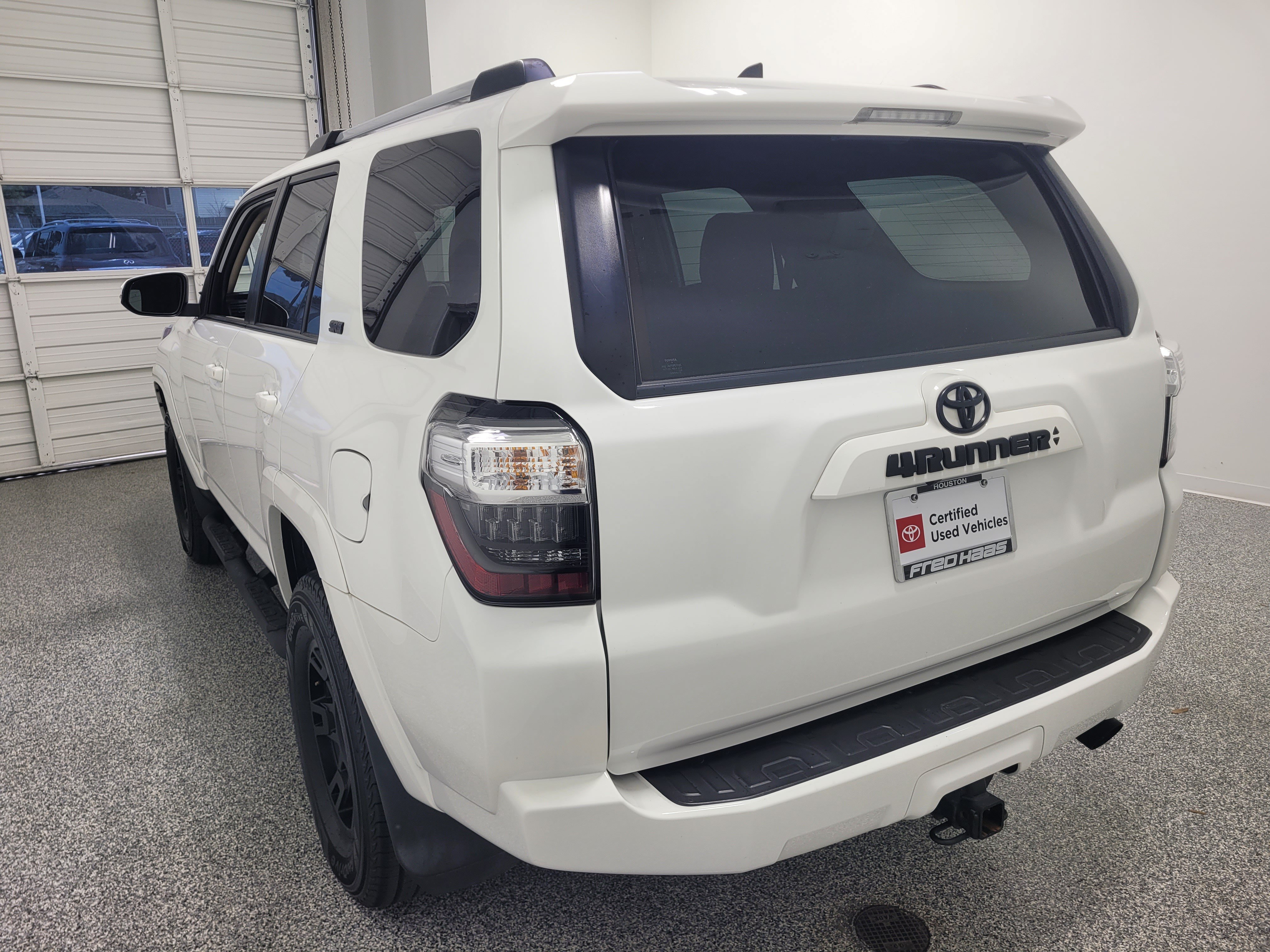 Certified Used 2022 White Toyota SR5 Premium image 5