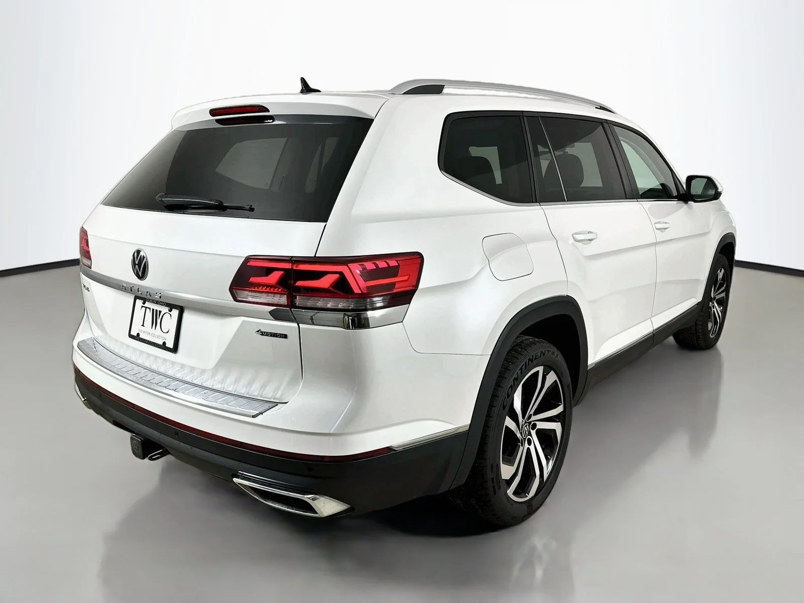 Used 2023 White Volkswagen  image 5