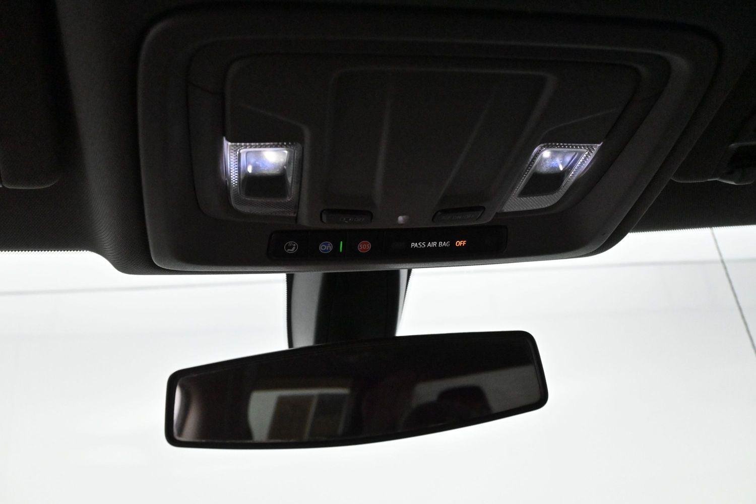 Used 2020 Summit White Chevrolet RST image 28