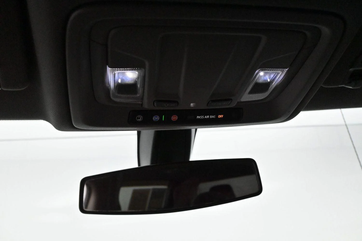 Used 2020 Summit White Chevrolet RST image 28
