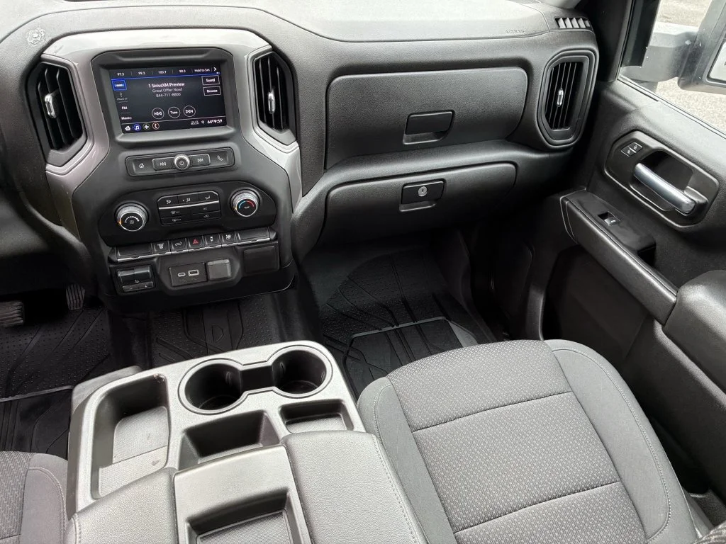 Used 2021 SILVER ICE METALLIC Chevrolet Custom image 20