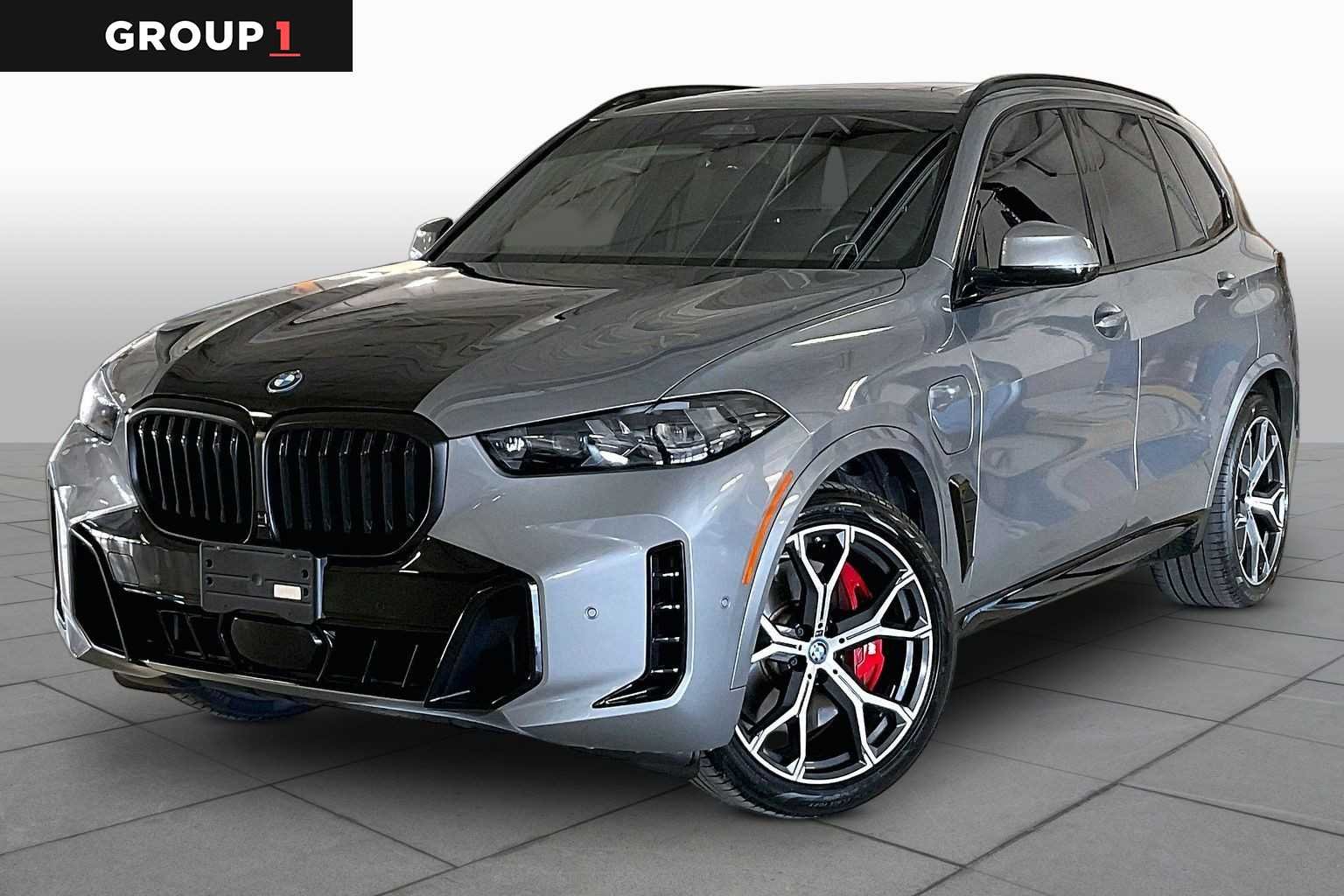 Used 2025 Skyscraper Grey Metallic BMW xDrive50e image 1