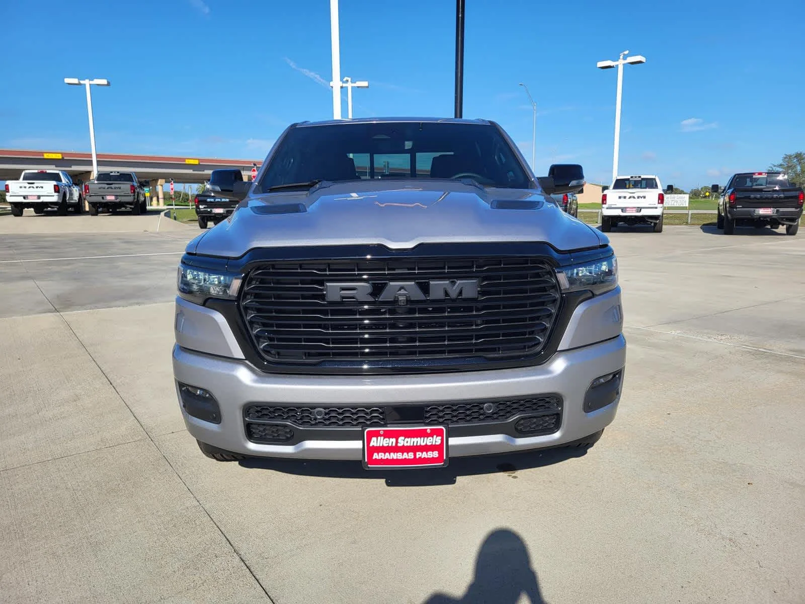 New 2026 Billet Silver Metallic Clear-Coat Exterior Paint RAM Laramie image 8