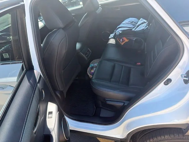 Used 2018 Ultra White Lexus 300 F Sport image 8