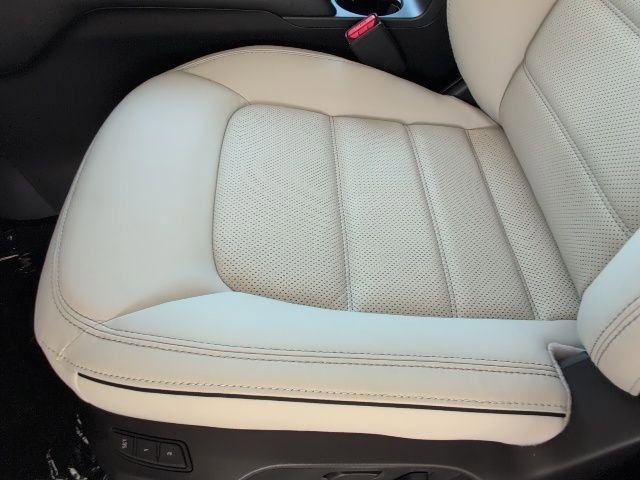 Certified Used 2025 Rhodium White Metallic Mazda 2.5 S Preferred AWD image 19