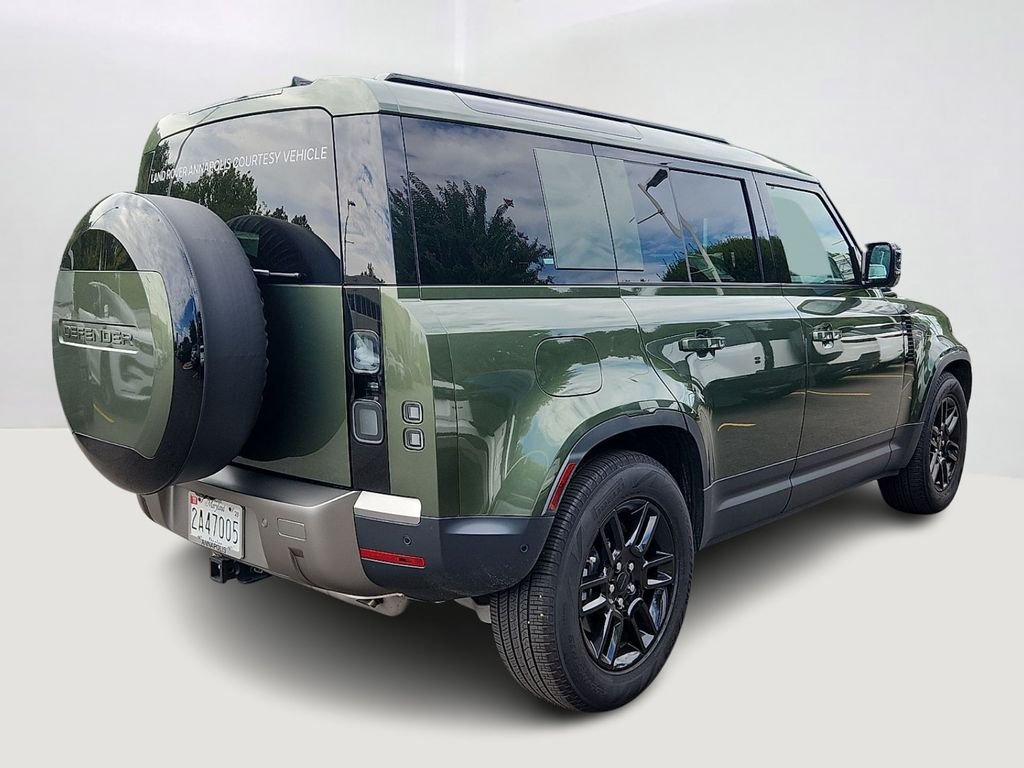 Used 2026 Woolstone Green Metallic Land Rover S image 4