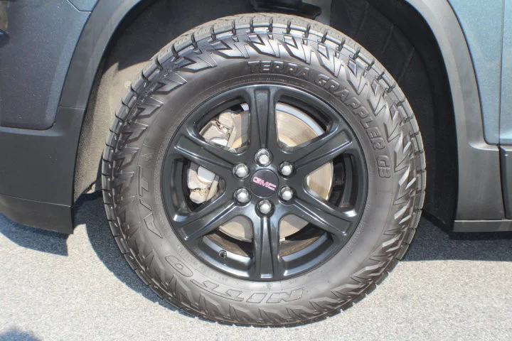 Used 2020 DARK SKY METALLIC GMC AT4 image 5