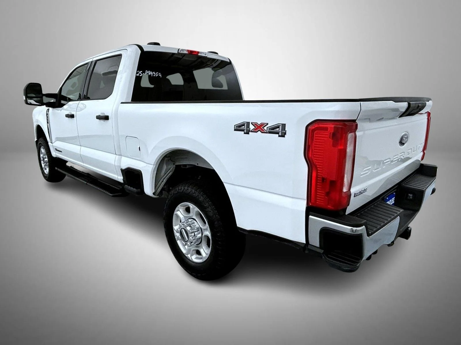 Used 2025 White Ford XLT image 7