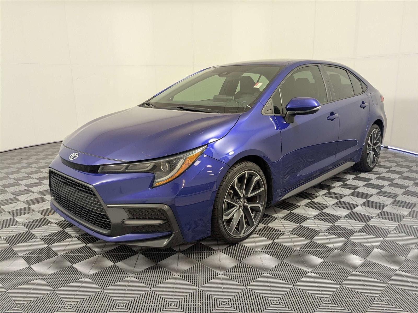 Used 2020 Toyota Corolla SE with VIN 5YFS4RCE6LP051425 for sale in McDonough, GA