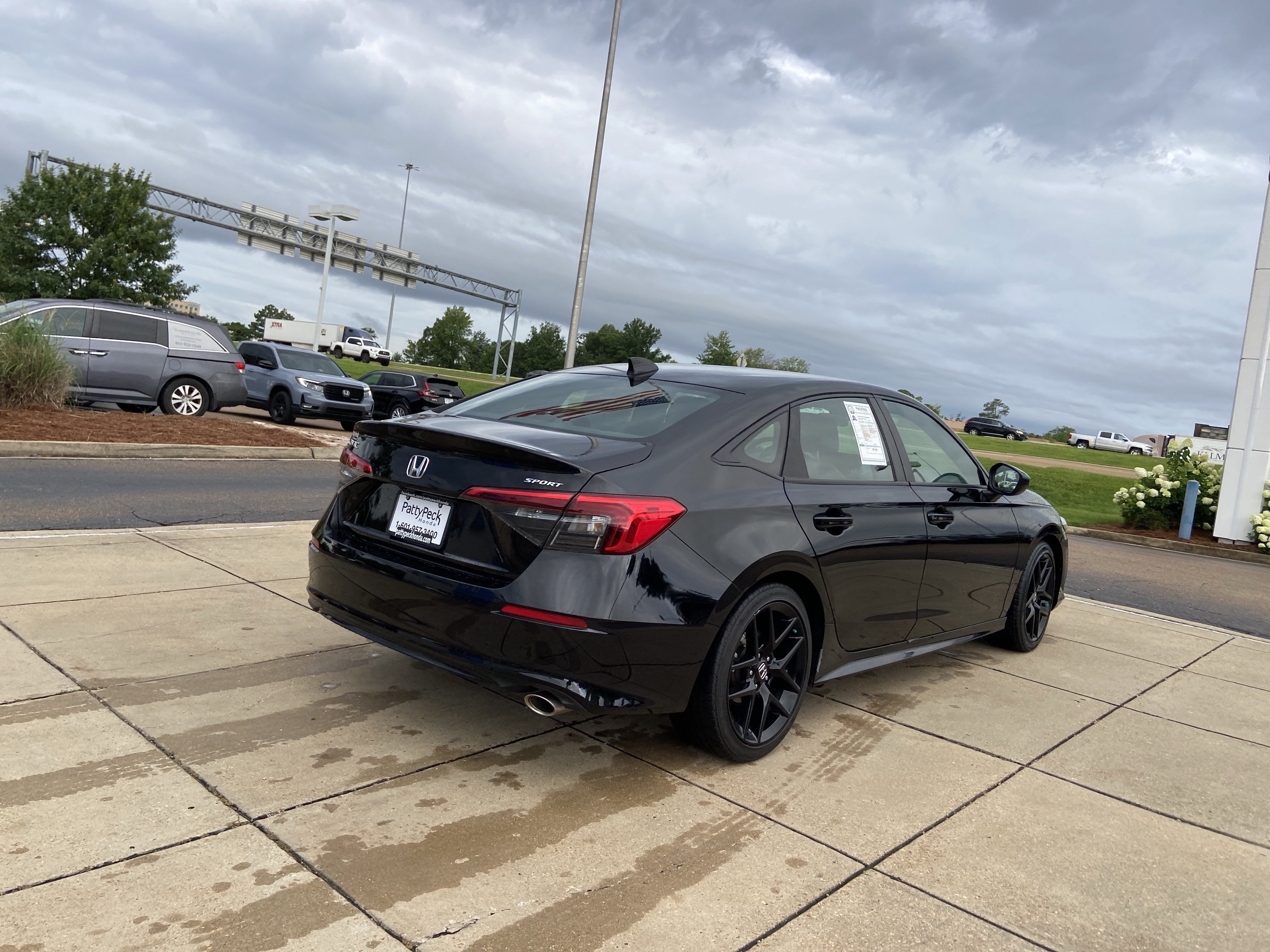 Used 2024 Crystal Black Pearl Honda Sport image 11