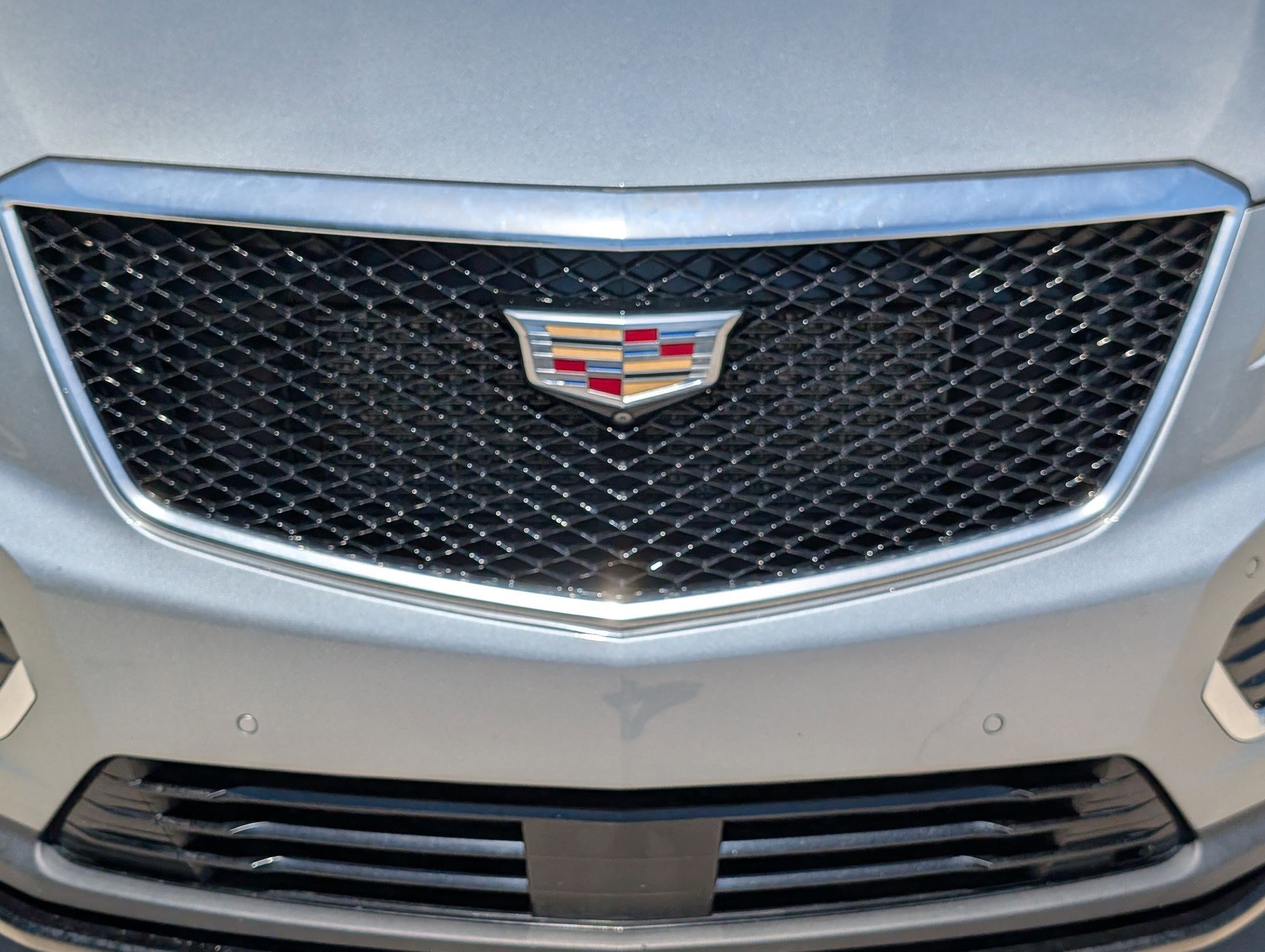 Used 2023 Argent Silver Metallic Cadillac Sport image 9