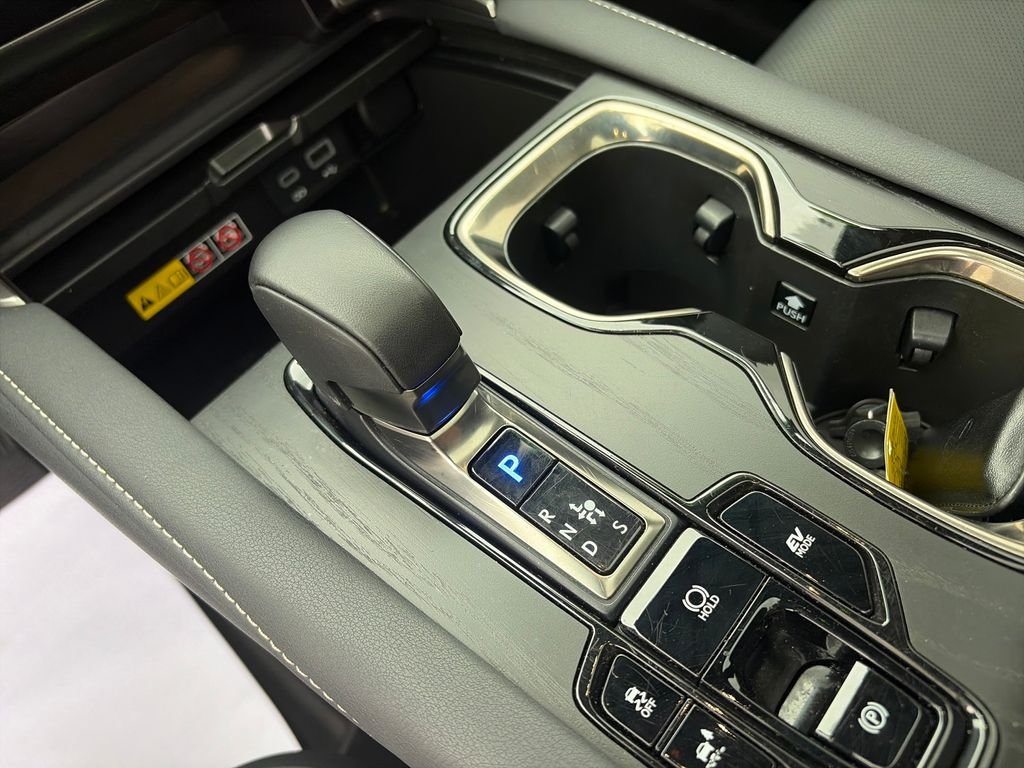 Used 2025 Black Lexus 350h Premium image 25