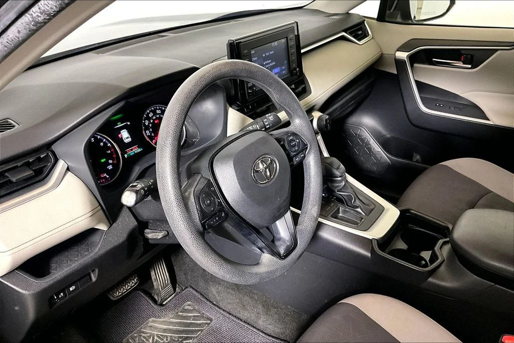 Certified Used 2019 Midnight Black Metallic Toyota XLE image 10