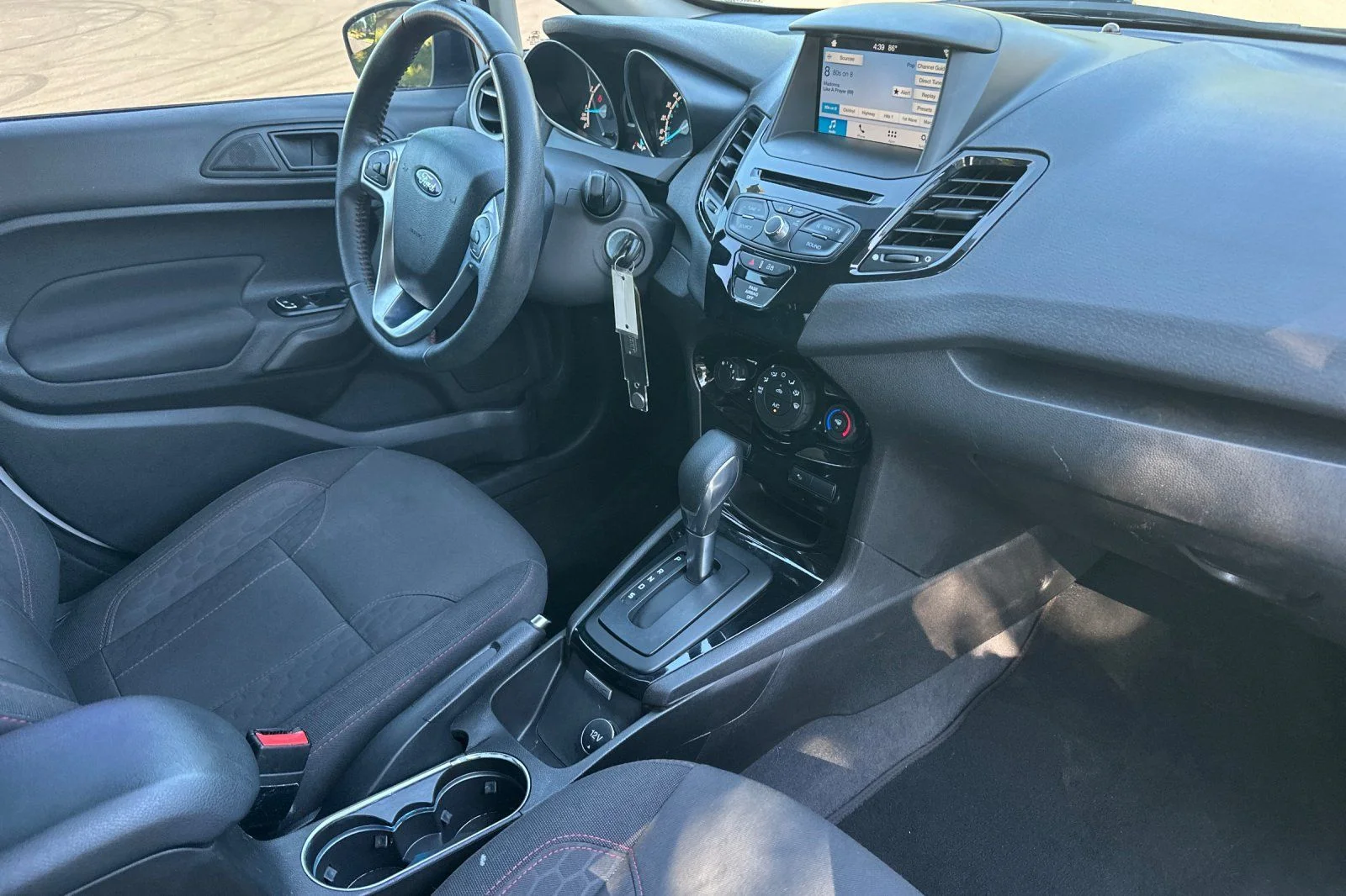Used 2019 Oxford White Ford ST image 13