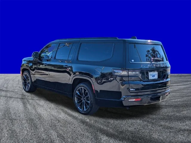 Certified Used 2025 Diamond Black Jeep Series III image 6