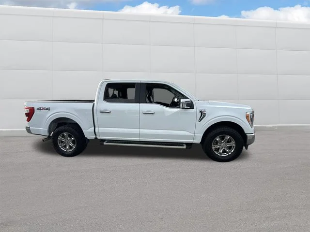 Used 2023 White Ford Lariat image 7