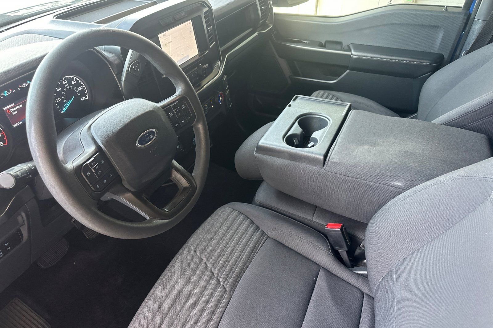 Used 2023 Blue Ford XL image 9