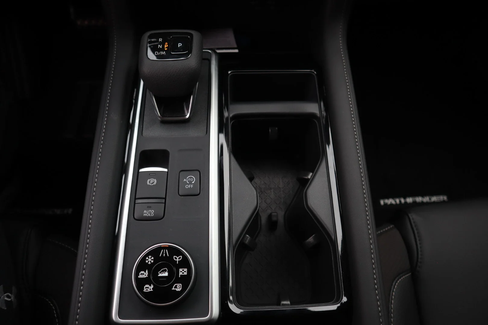 New 2026 Super Black Nissan SL image 21