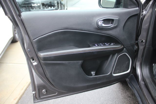 Used 2019 Gray Jeep Latitude image 19