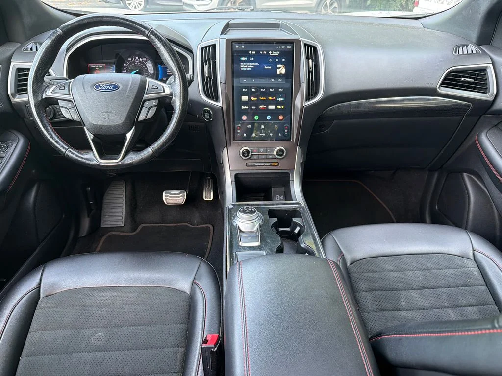 Used 2021 White Ford ST Line image 23