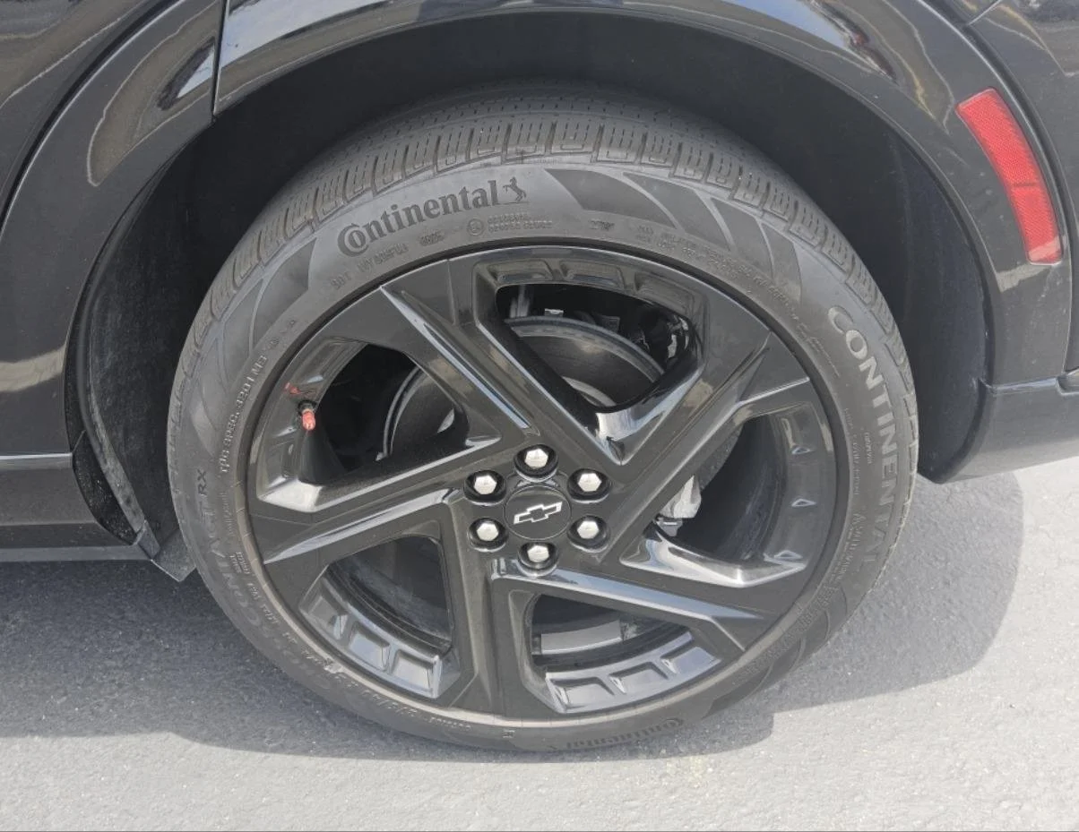 Used 2025 Black Chevrolet RS image 17
