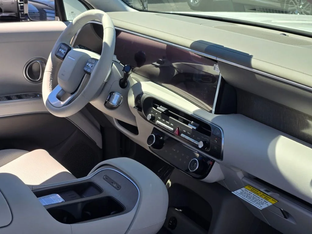 New 2026 White Pearl Hyundai SEL image 7