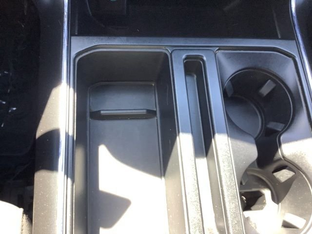 Used 2022 Black Metallic Ford XL image 25
