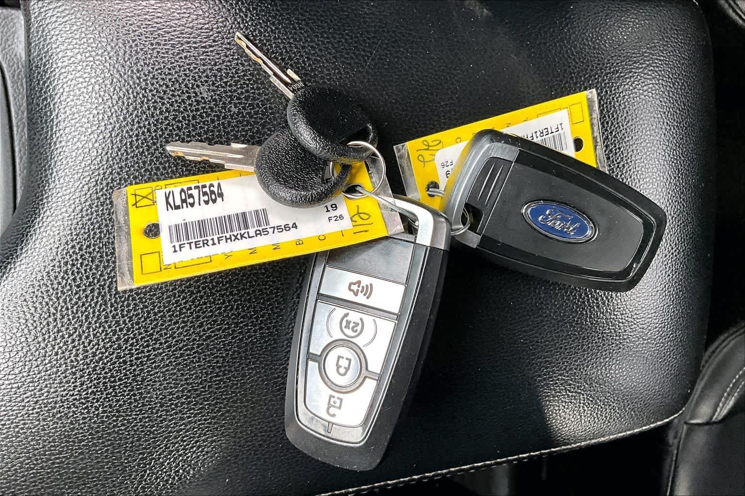 Used 2019 Ingot Silver Ford LARIAT image 15