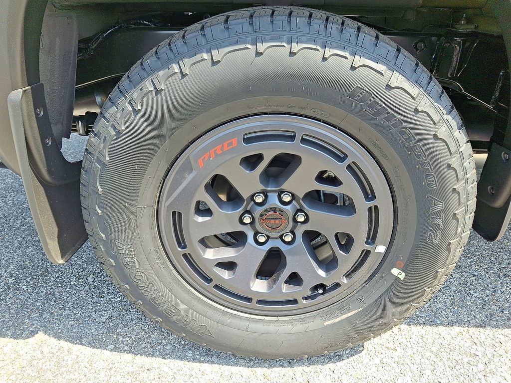 2026 Nissan Frontier — photo 5