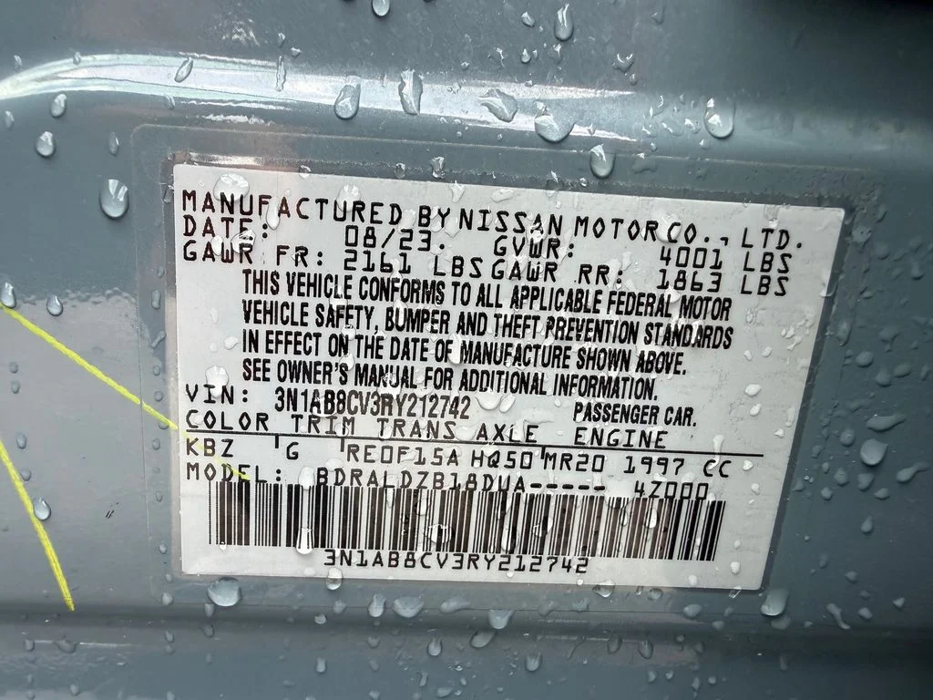 Used 2024 Gray Nissan SV image 25