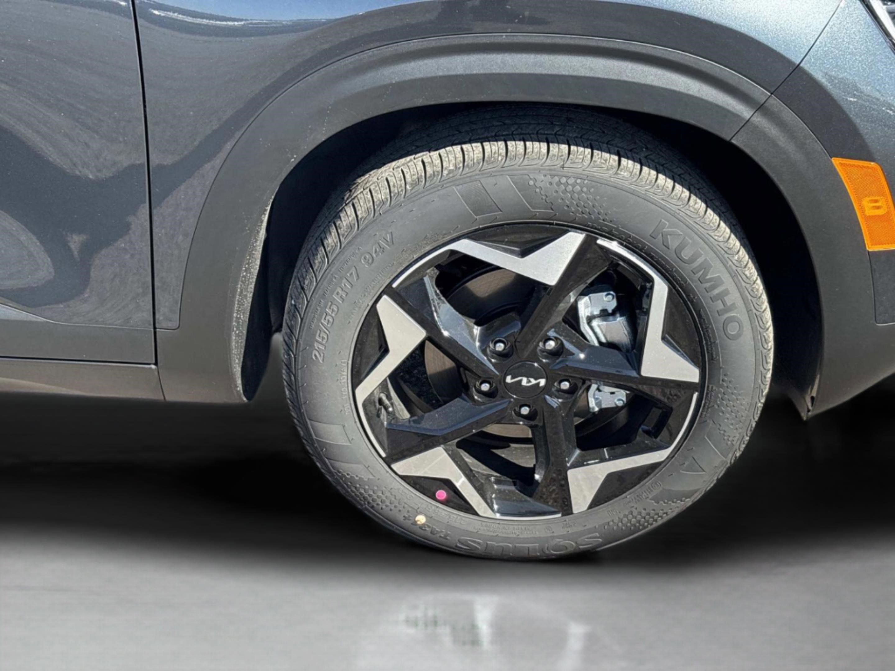New 2026 Gravity Gray Kia S image 9