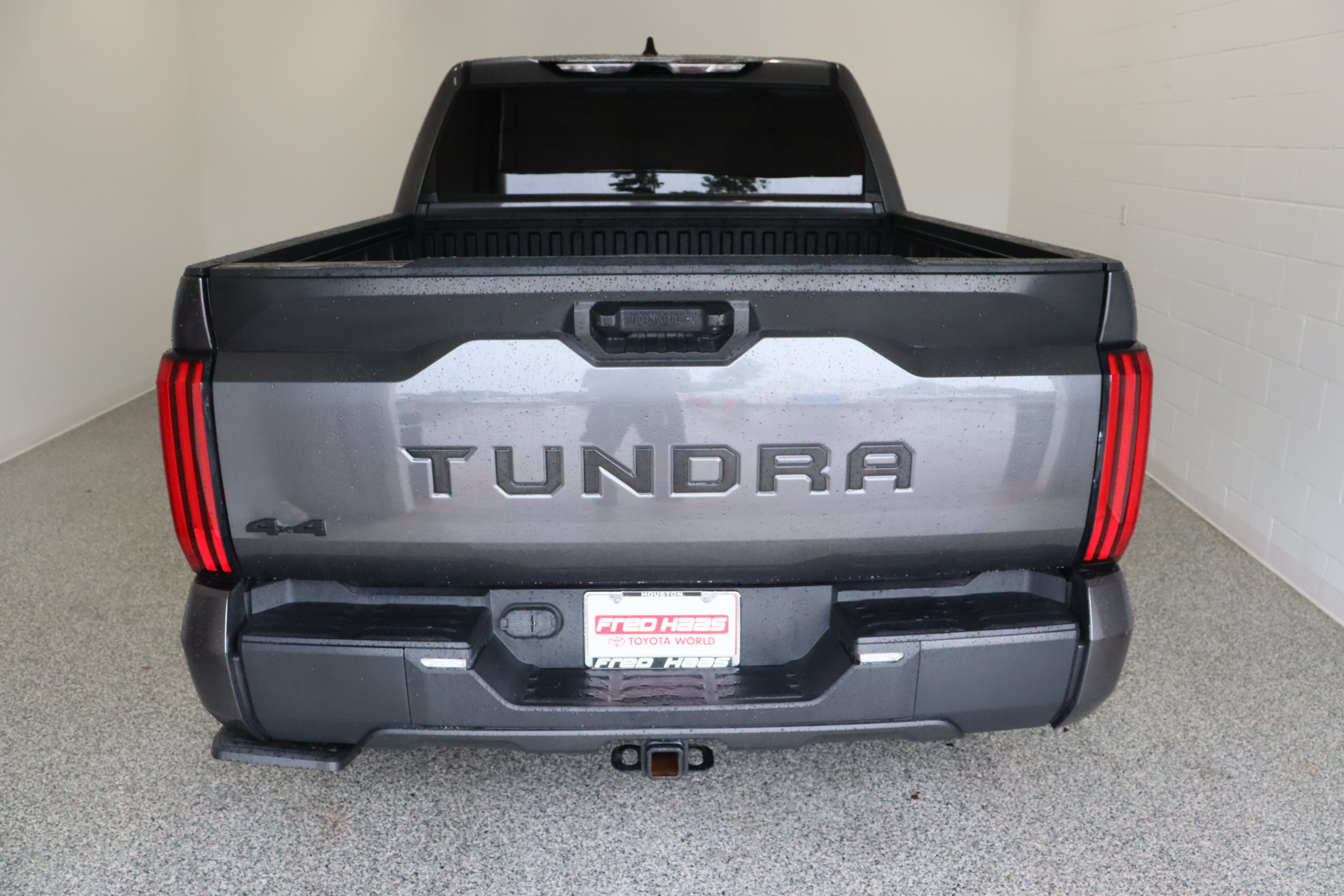 Used 2023 Magnetic Gray Metallic Toyota SR5 3.4T image 8