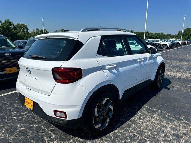 New 2026 White Hyundai SEL image 3