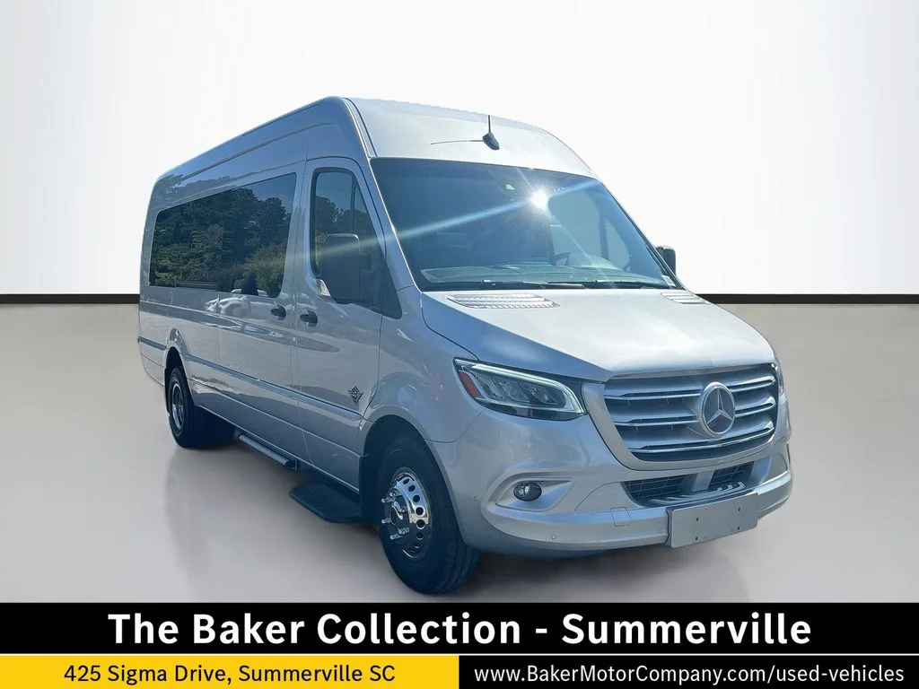 Used 2023 Silver Mercedes-Benz Cargo 170 WB image 1