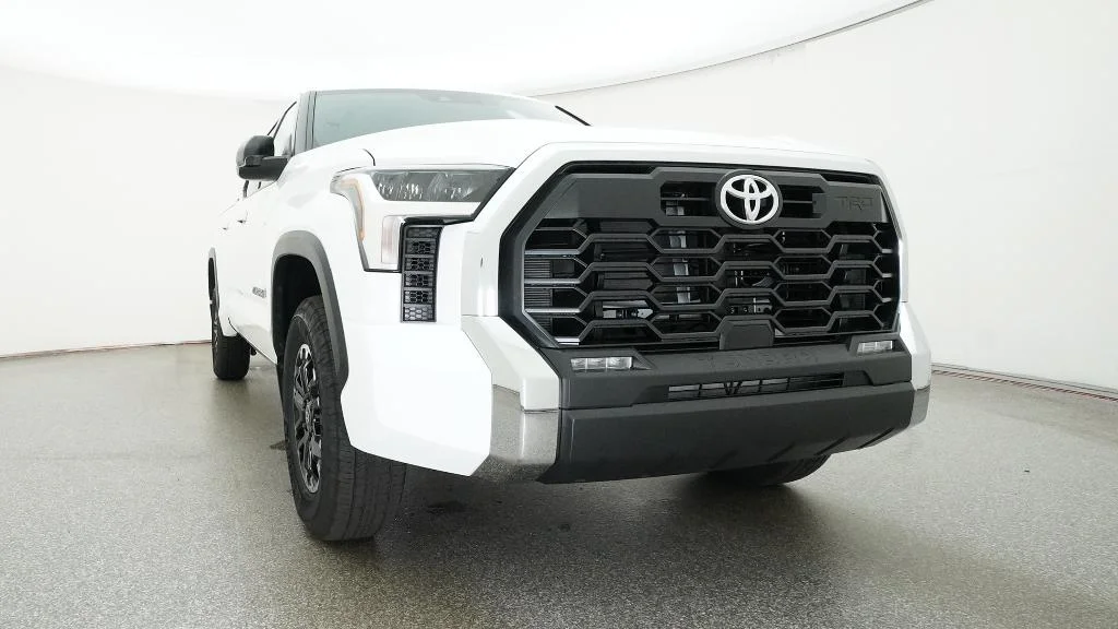 New 2026 Ice Cap Toyota SR5 image 24