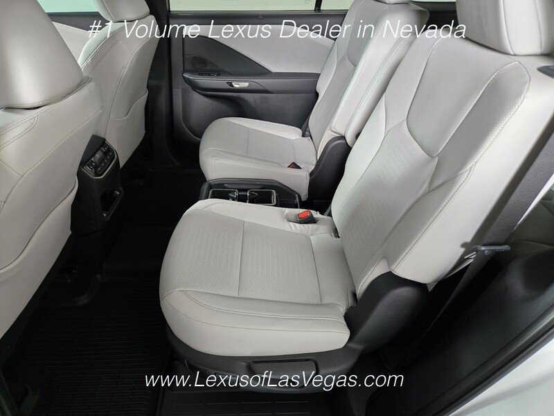 New 2026 Wind Chill Pearl Lexus PREMIUM AWD image 12