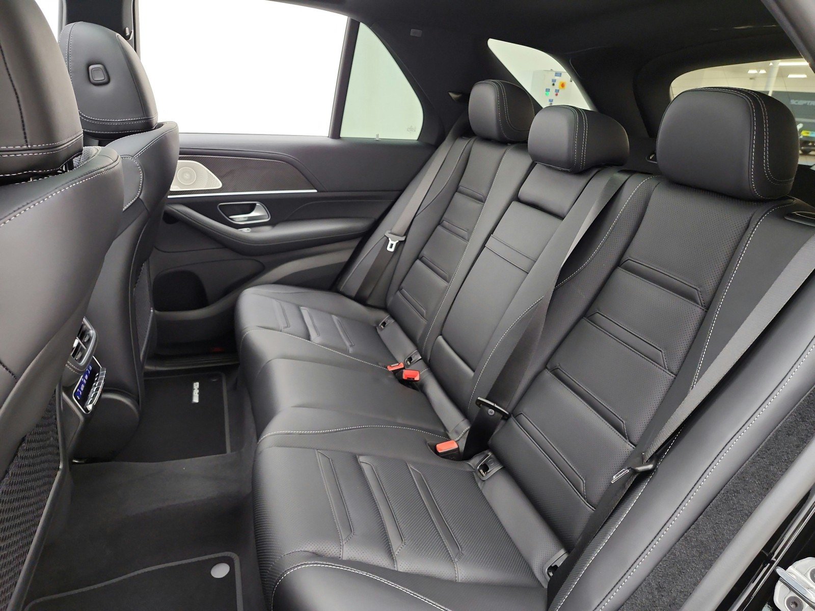 New 2027 Black Mercedes-Benz AMG® GLE 53e 4MATIC+ SUV image 11