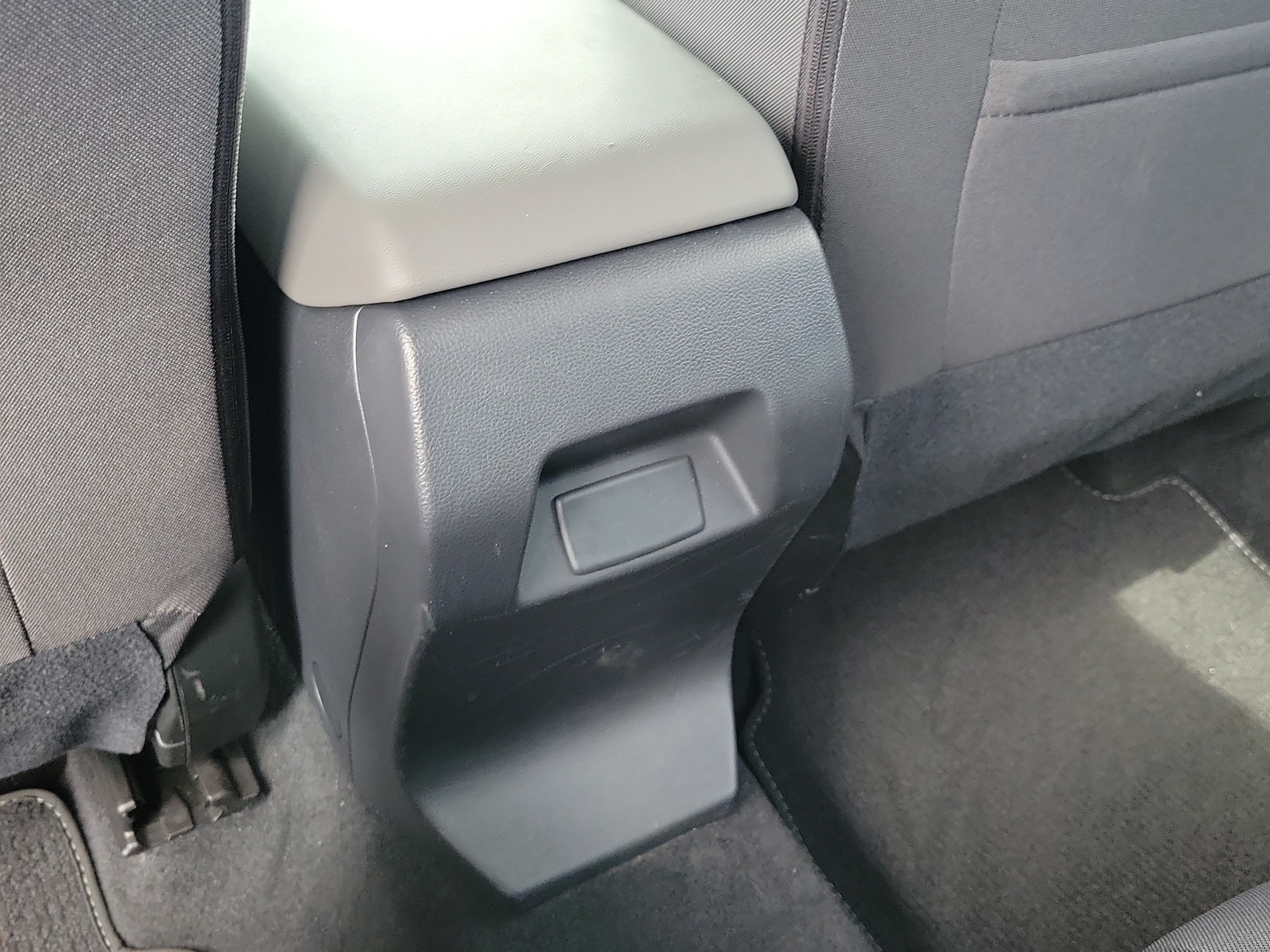 Used 2024 Sapphire Blue Pearl Subaru Sport Utility image 14