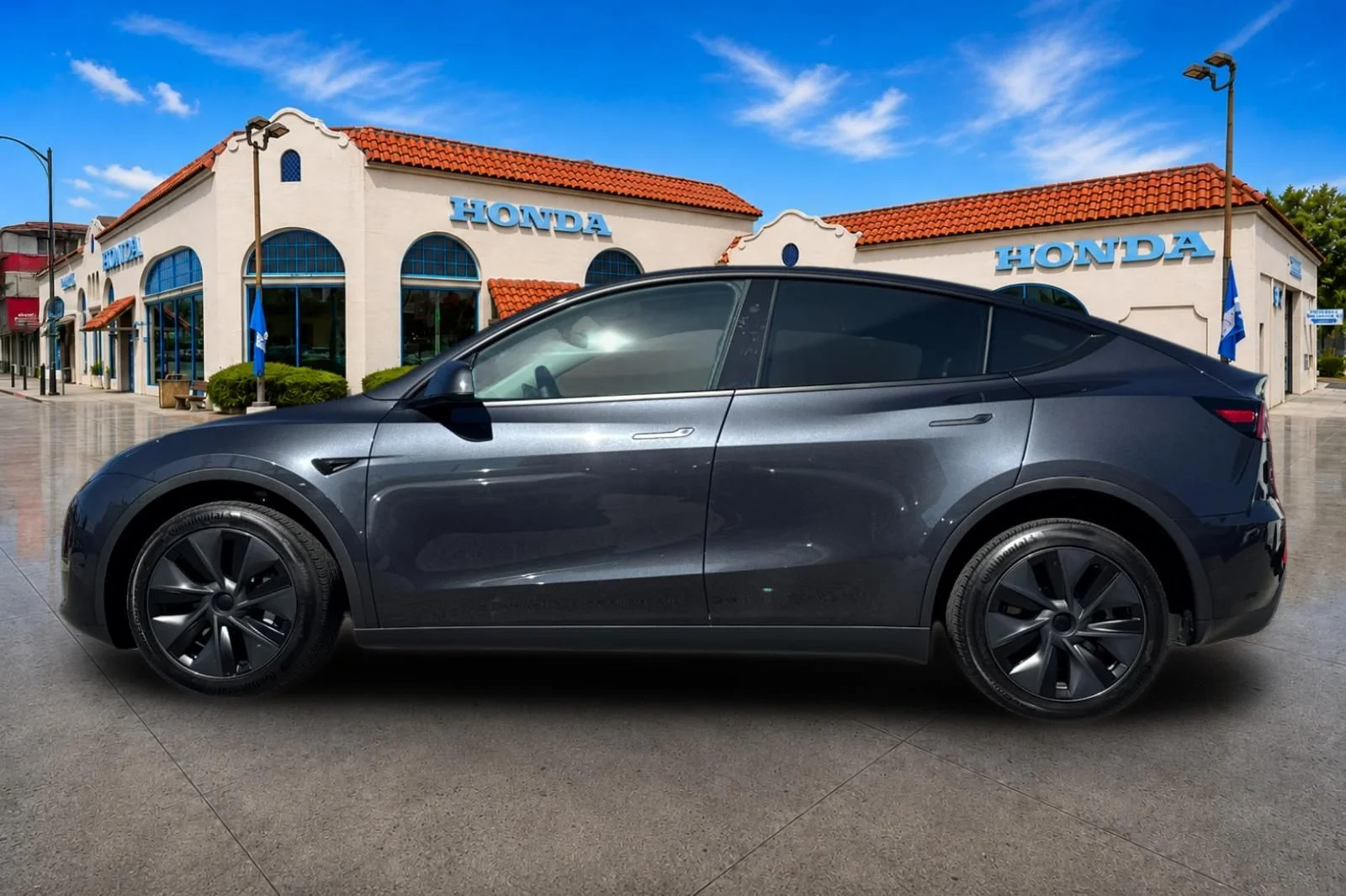 Used 2024 Stealth Gray Tesla Long Range image 7