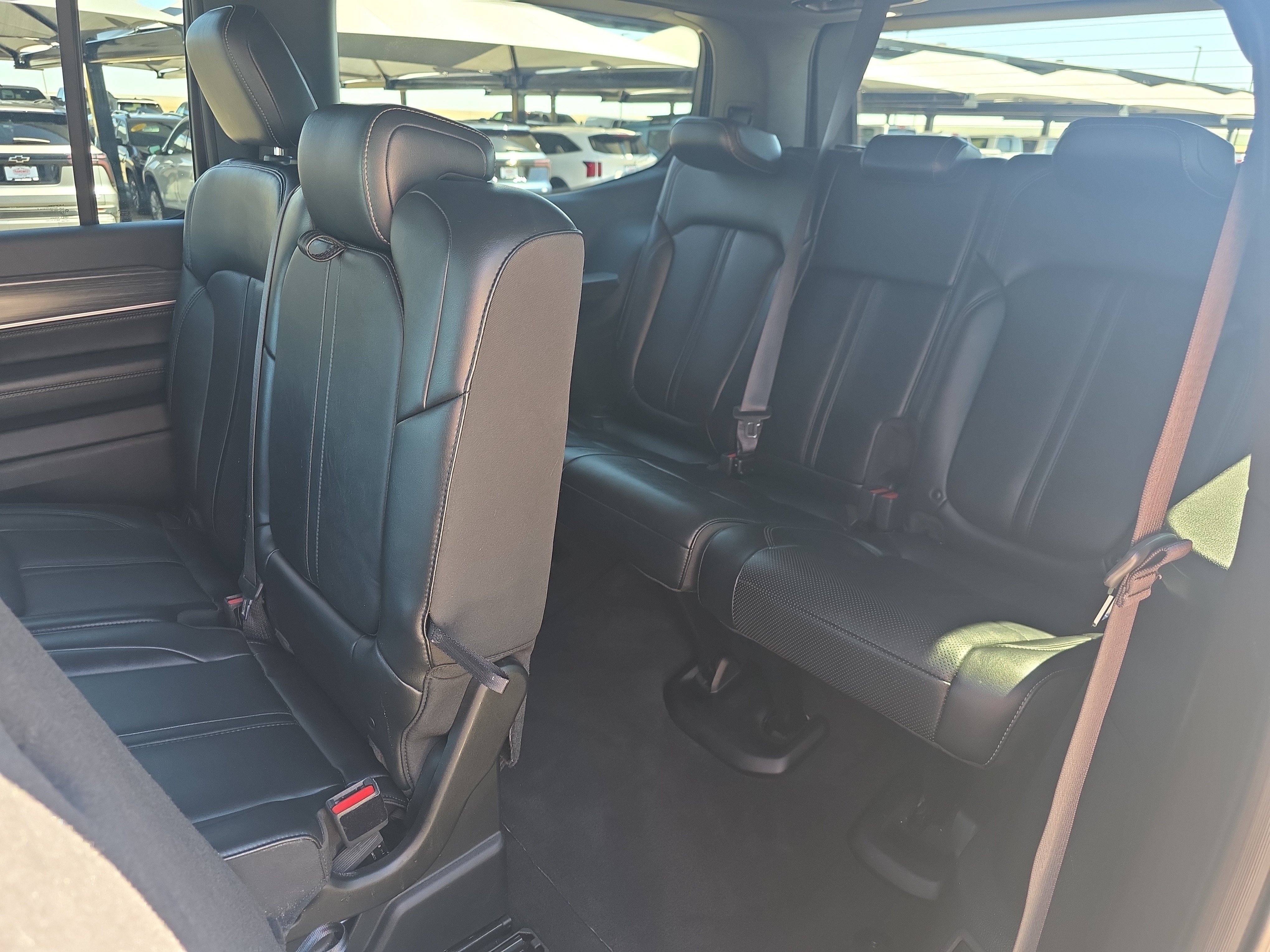2024 Jeep Wagoneer Series III - Photo 15
